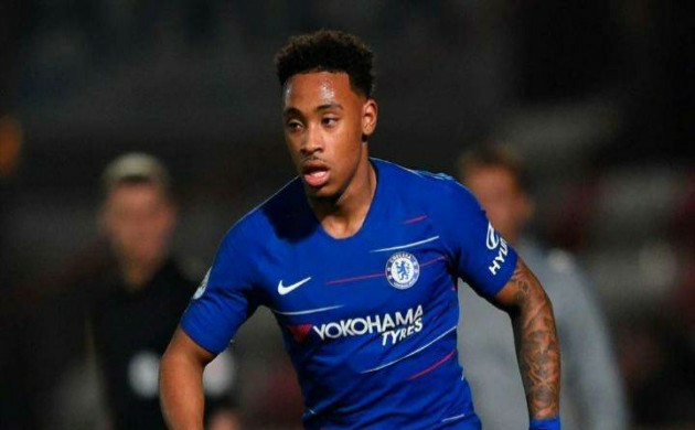 Ảnh bài viết XONG! Chelsea chia tay sao trẻ đa năng