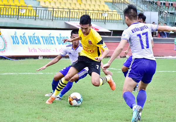 Ảnh bài viết Có 1 điểm trước Huế, CLB Long An đẩy Đồng Tháp vào thế khó