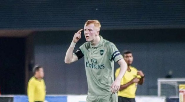Ảnh bài viết Thiếu người trầm trọng, Arsenal B cho trung vệ 17 tuổi vào bắt gôn