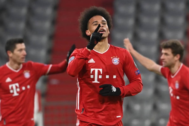 Ảnh bài viết Tân binh dính thẻ đỏ, Bayern vẫn lạnh lùng chốt hạ vé sớm