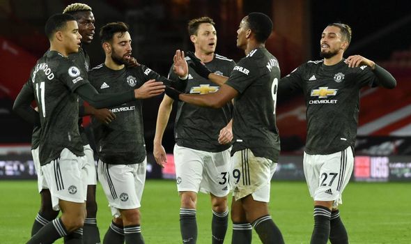 Ảnh bài viết Không phải Fernandes, 'kẻ không coi M.U là nhà' đã cày nát tuyến giữa Sheffield