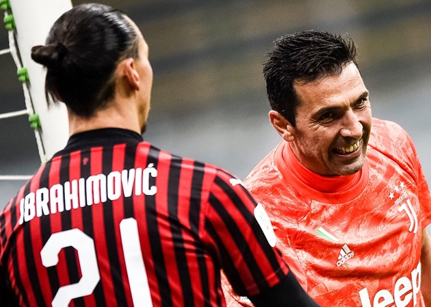 Ảnh bài viết 10 lão tướng 37 tuổi trở lên vang danh: Gã mặt sẹo và thợ săn