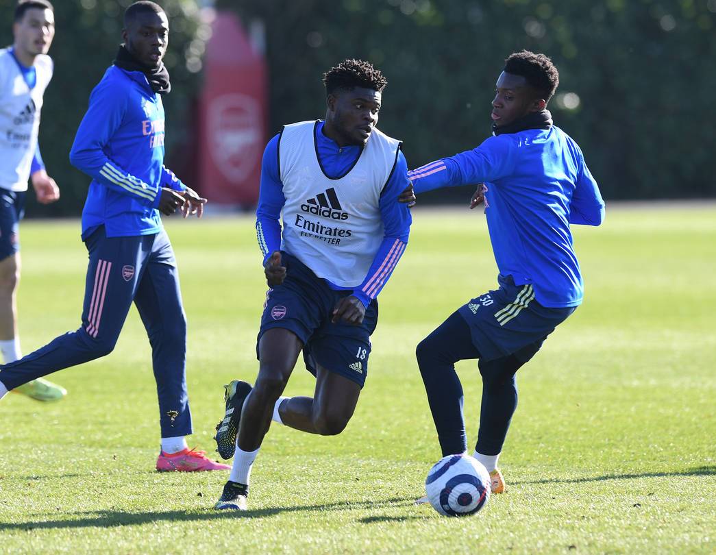 Ảnh bài viết Trụ cột sung sức, Arsenal sẵn sàng chiến Leicester City