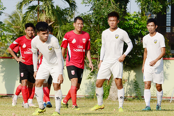 Ảnh bài viết Anh Đức lập cú đúp, CLB Long An thắng đậm "kỵ giơ" An Giang