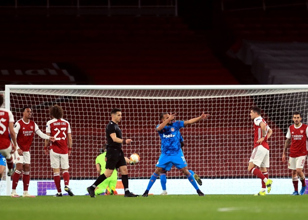 Ảnh bài viết Thua Olympiacos, 3 ngôi sao Arsenal để lại hình ảnh 'nhói lòng'
