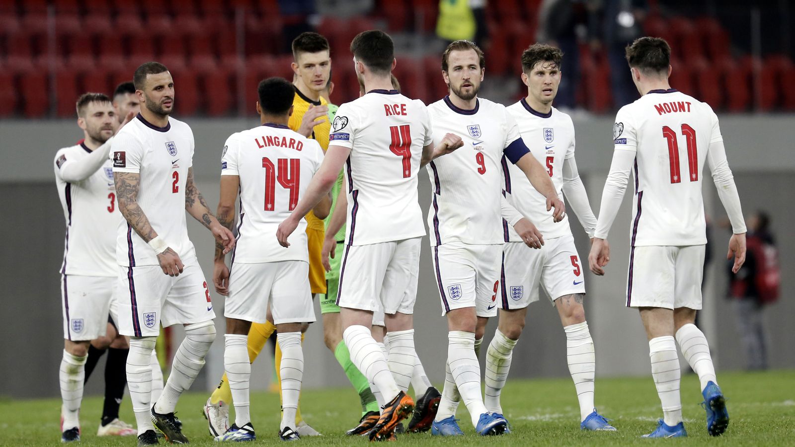 Ảnh bài viết 3 điểm nóng quyết định thành bại trận Anh vs Ba Lan: "Kẻ cắp gặp bà già"