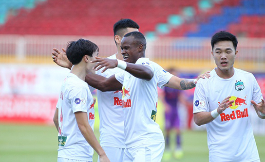 Ảnh bài viết Văn Toàn nổ súng trong ngày HAGL bị B.Bình Dương cầm chân tại Pleiku