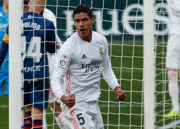 Ảnh bài viết SỐC! Raphael Varane khiến Zidane văng tục sau trận Real - Osasuna