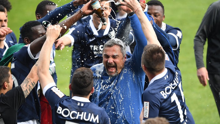 Ảnh bài viết CHÍNH THỨC: 2 đội bóng thăng hạng Bundesliga