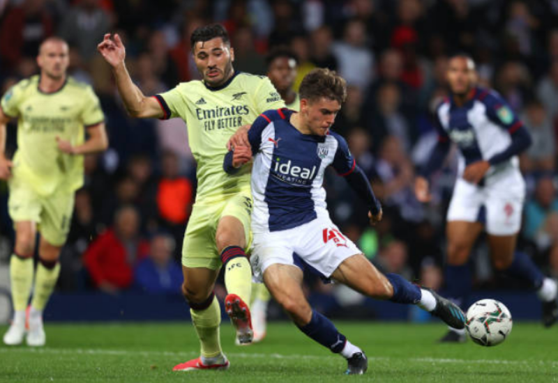 Ảnh bài viết Arsenal thắng đậm West Brom, CĐV tìm ra người thay thế Mari