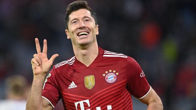Ảnh bài viết Chủ tịch Bayern làm rõ vấn đề của Lewandowski và Hernandez