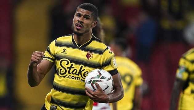 Ảnh bài viết 7 ngôi sao bạn không nghĩ vẫn còn thi đấu tại Premier League