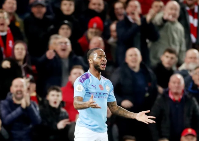 Ảnh bài viết Carlton Palmer nghi ngờ khả năng Liverpool tái ngộ Sterling