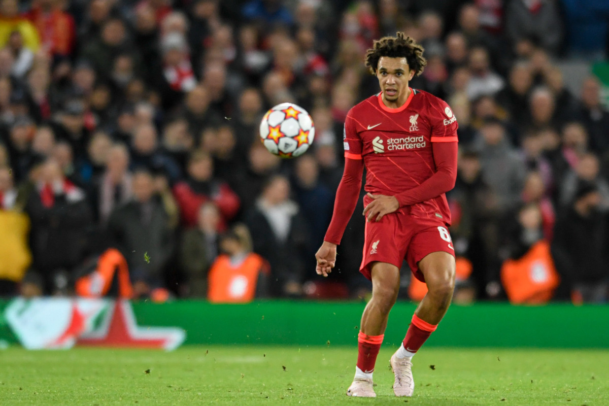 Ảnh bài viết Dư âm chiến thắng Liverpool: Alexander-Arnold giải toán khó cho Klopp