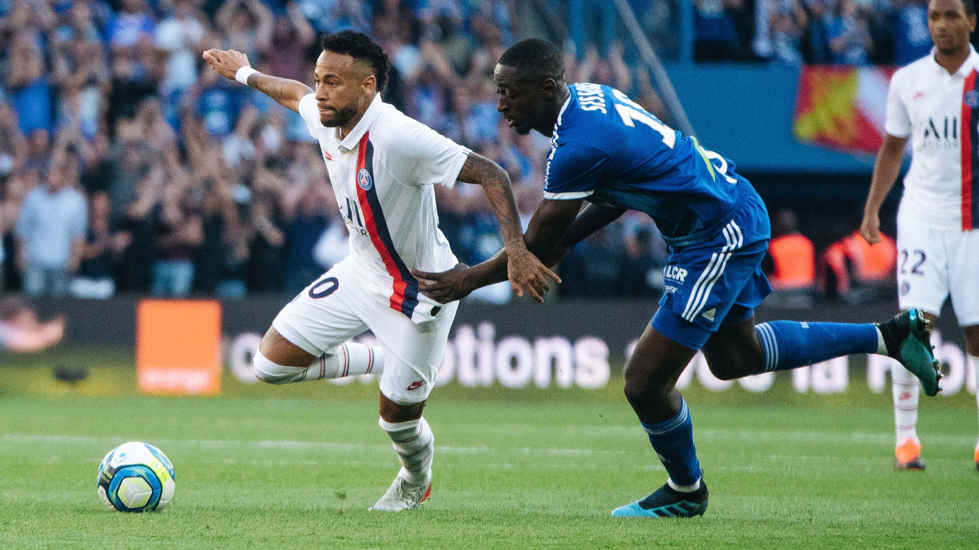 Ảnh bài viết Top 10 cỗ máy rê dắt đỉnh nhất châu Âu: Sao Ligue 1 vượt mặt Neymar; Số 1 đến từ EPL