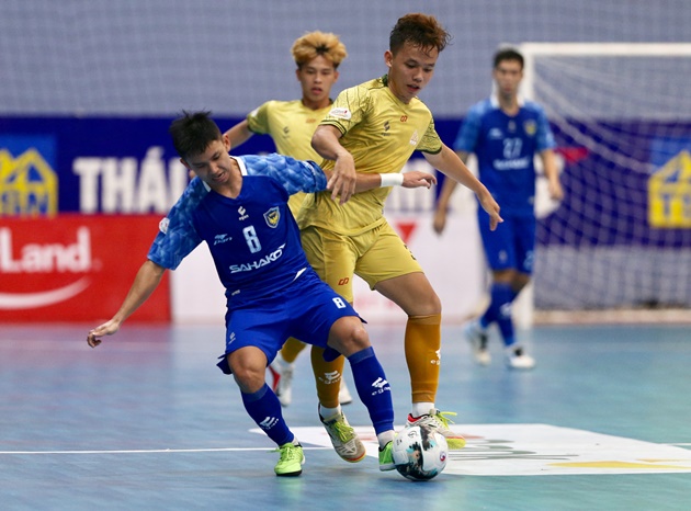 Ảnh bài viết Sahako FC lỡ ngôi đầu