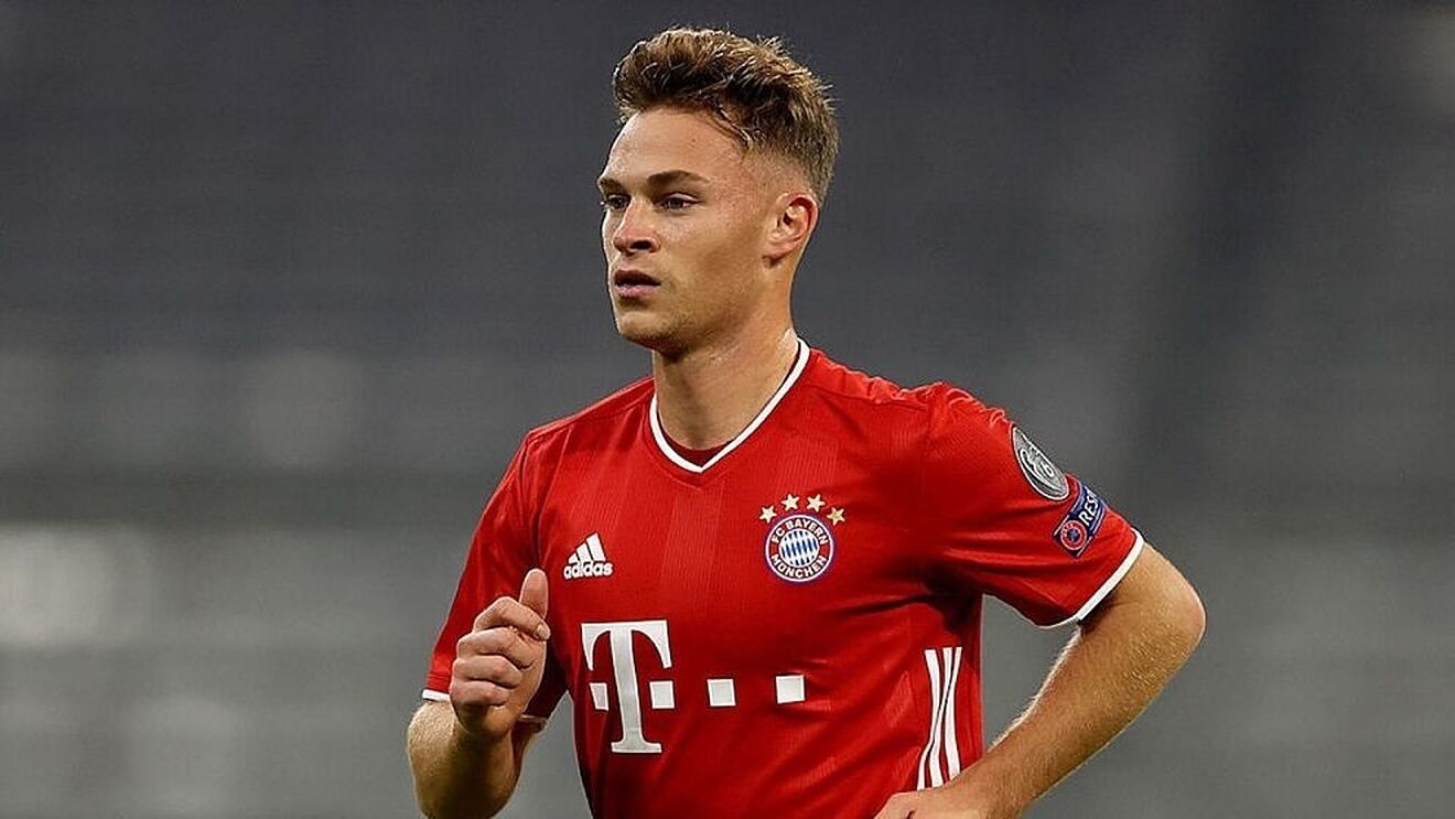 Ảnh bài viết Đội hình tiêu biểu vòng 20 Bundesliga: 4 sao Bayern, mục tiêu của Man United