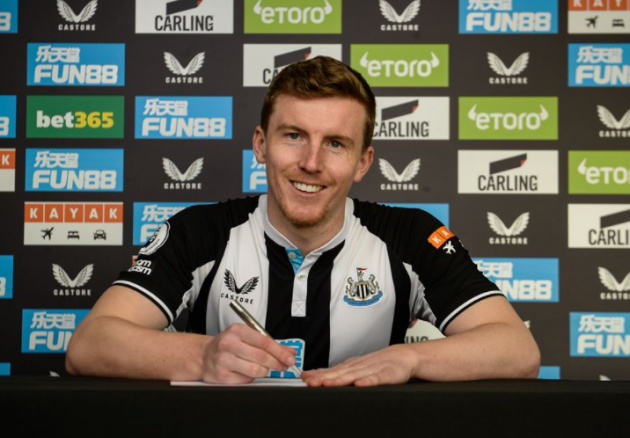Ảnh bài viết Gerrard chính thức cho 1 học trò sang Newcastle trước giờ TTCN đóng cửa