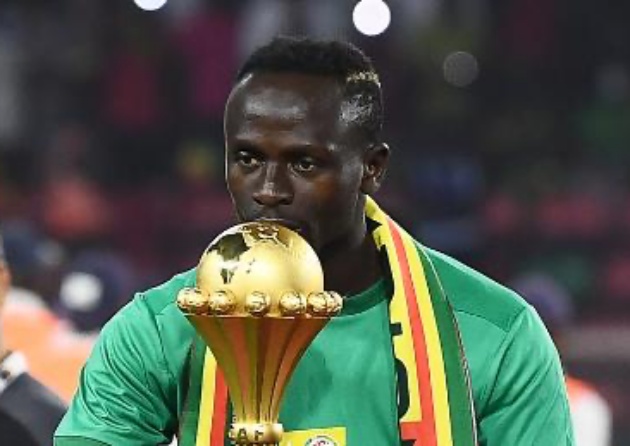 Ảnh bài viết Mane đánh bại Salah, Drogba có lời nhắn gửi