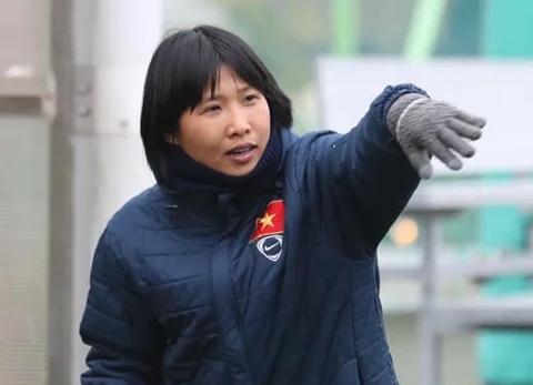 Ảnh bài viết Phương án thay HLV Mai Đức Chung ở tuyển nữ Việt Nam