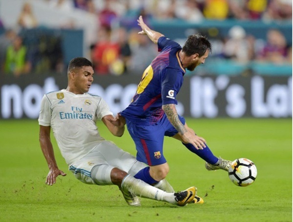 Ảnh bài viết 10 ngôi sao bị phạm lỗi nhiều nhất trong 6 năm qua: Messi xếp sau 1 cái tên