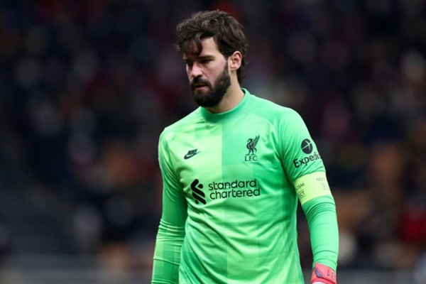 Ảnh bài viết 10 người nhện xuất sắc nhất Premier League hiện nay: Alisson toàn diện