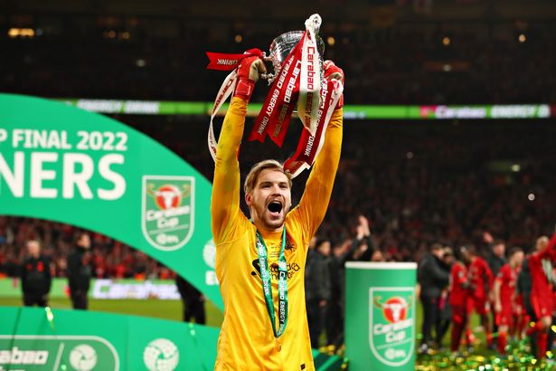 Ảnh bài viết Vừa vô địch, người hùng Liverpool được khuyên rời Anfield