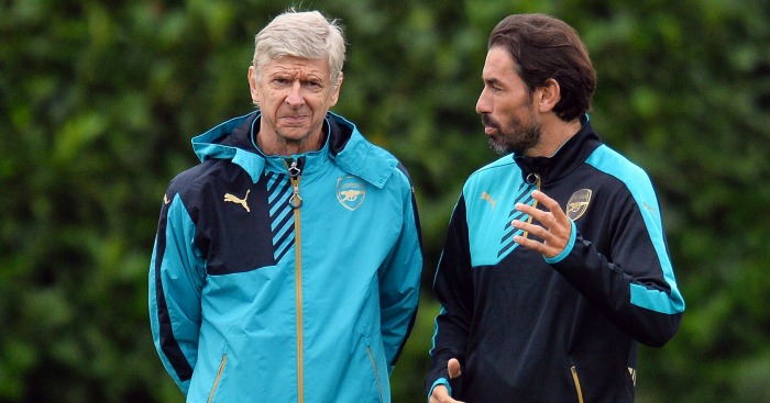 Ảnh bài viết Robert Pires: 'Đây là lần đầu tôi không đồng ý với Wenger'