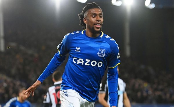 Ảnh bài viết Phá lưới Newcastle, Iwobi ghi cột mốc đáng nhớ ở Ngoại hạng Anh