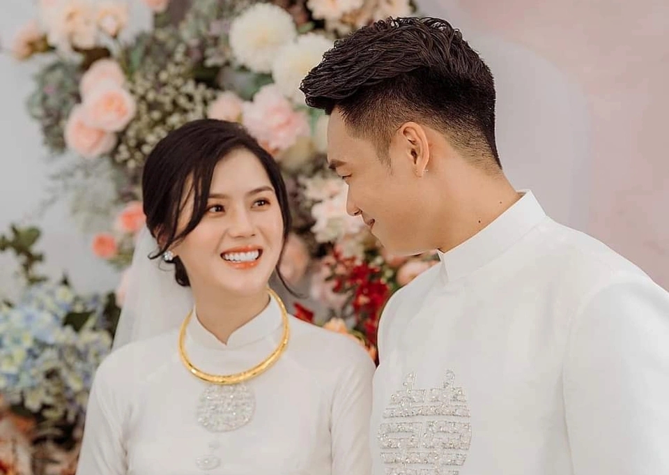 Ảnh bài viết Thành Chung ấn định ngày cưới