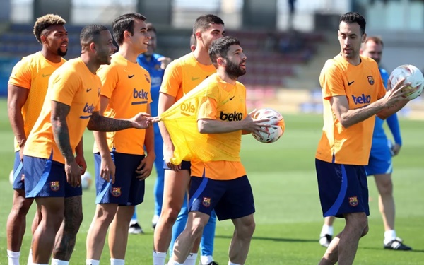 Ảnh bài viết Không khí tươi vui trở lại với Barcelona