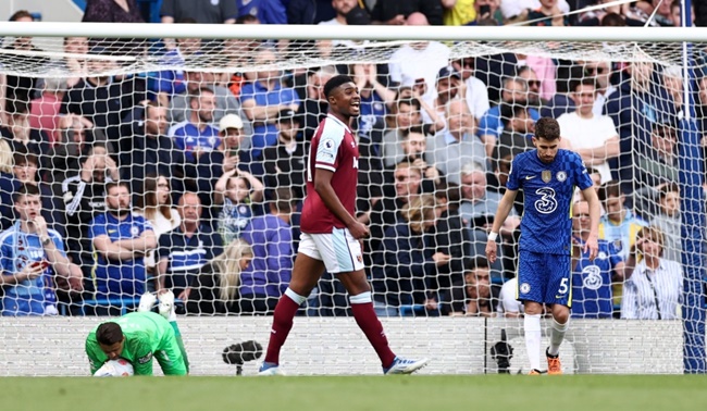 Ảnh bài viết "Quả penalty ngu ngốc"