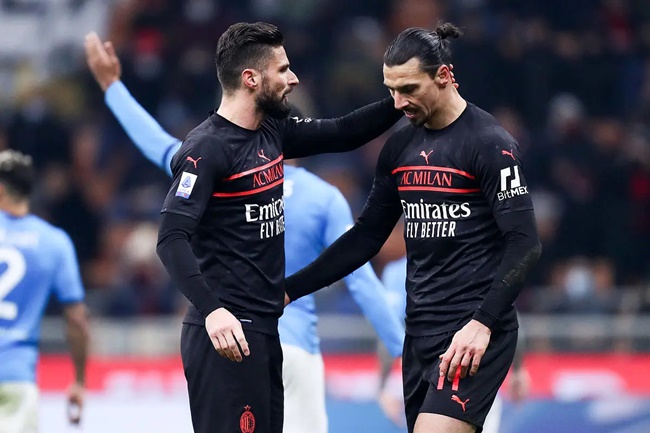 Ảnh bài viết Giroud hoàn toàn lu mờ Ibrahimovic, nâng bước Milan giành Scudetto