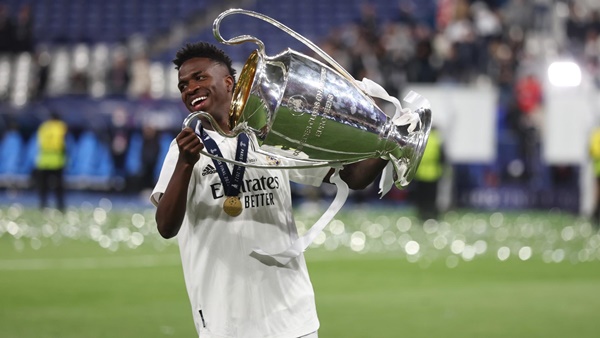 Ảnh bài viết 10 ngôi sao có giá trị tăng mạnh nhất 2021/22