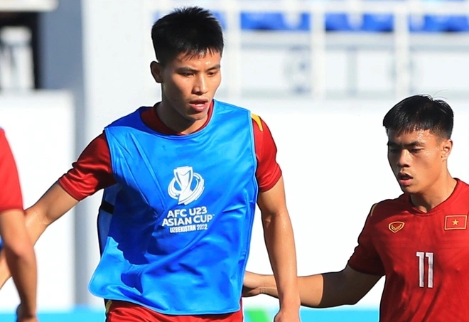 Ảnh bài viết Thanh Bình suýt bị đuổi ở trận hòa U23 Hàn Quốc