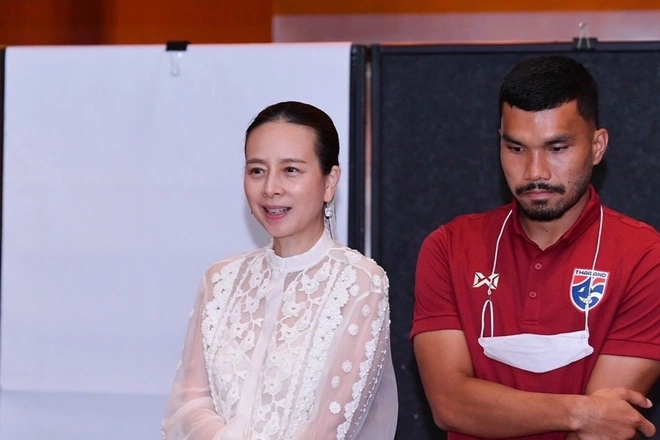 Ảnh bài viết Madam Pang: 'Xin lỗi, U23 Thái Lan đã làm các bạn thất vọng'