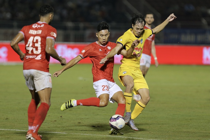 Ảnh bài viết Vắng Công Phượng, HAGL vẫn đánh bại chủ nhà CLB TP HCM