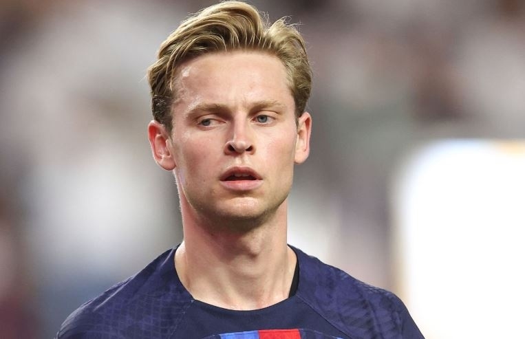 Ảnh bài viết Quan chức bóng đá Hà Lan: 'Barca như muốn tống tiền De Jong'