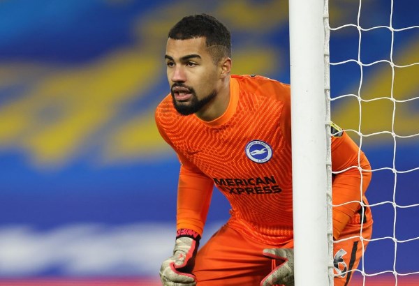 Ảnh bài viết 3 phương án thay thế Kasper Schmeichel cho Leicester City