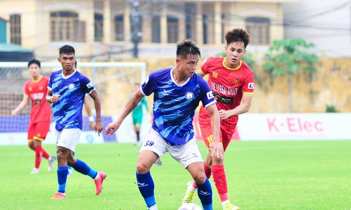 Ảnh bài viết CLB Công an Nhân dân và Khánh Hòa chia nhau vị trí dẫn đầu