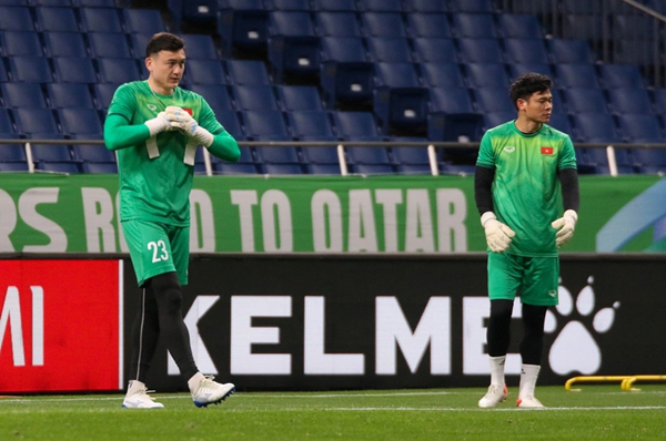 Ảnh bài viết Văn Lâm chọn bước lùi về V.League
