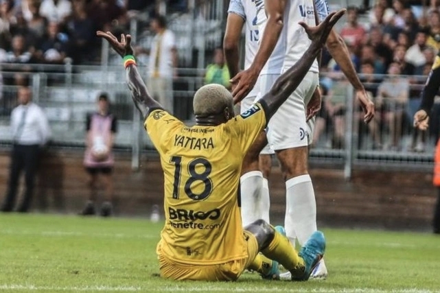 Ảnh bài viết Báo Pháp: ‘Khó bào chữa cho thất bại của CLB Pau’