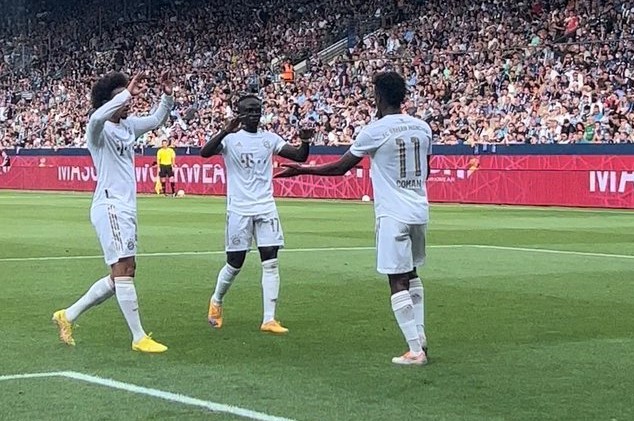 Ảnh bài viết Đội hình tiêu biểu vòng 3 Bundesliga: Tam tấu Bayern, nhà vua C2