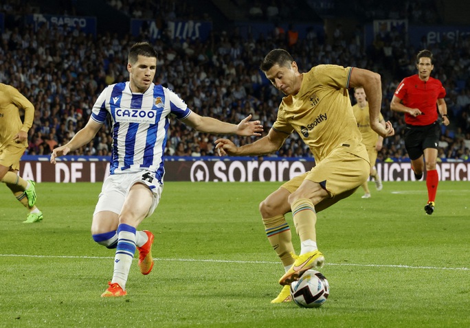 Ảnh bài viết Đội hình tiêu biểu vòng 2 La Liga: Tuyến giữa Real, Lewandowski góp mặt