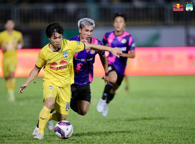 Ảnh bài viết CLB Hoàng Anh Gia Lai đánh rơi chiến thắng ở phút cuối cùng