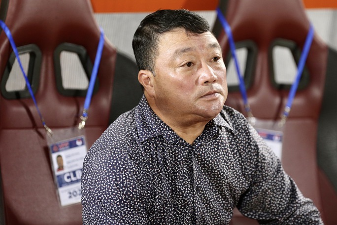 Ảnh bài viết HLV Trương Việt Hoàng chia tay CLB TP HCM