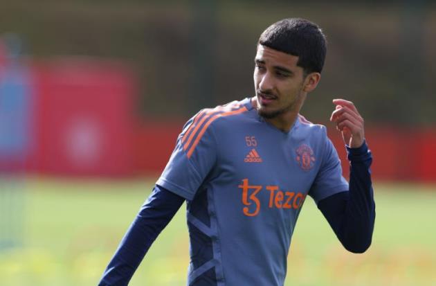 Ảnh bài viết Zidane Iqbal đưa Ten Hag thêm lý do để được trọng dụng