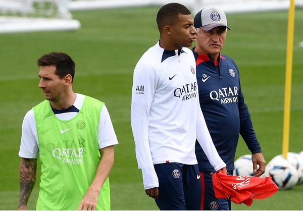Ảnh bài viết Messi là nguyên nhân khiến Mbappe muốn rời PSG