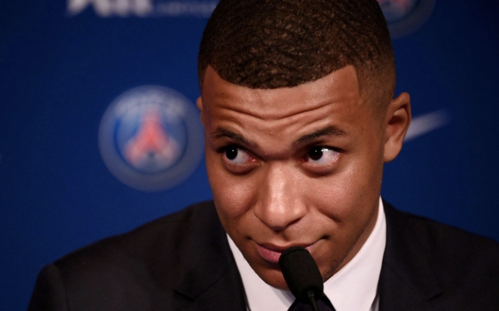 Ảnh bài viết Mbappe có thể đơn phương chấm dứt hợp đồng với PSG