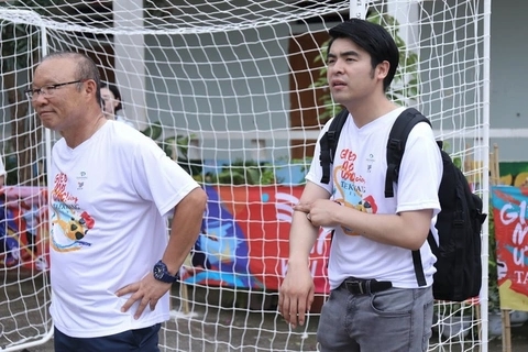 Ảnh bài viết Người đại diện HLV Park: 'Thời điểm này là hợp lý'